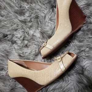 Tory Burch Wedges